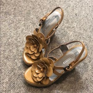 Vera Bradley floral platforms